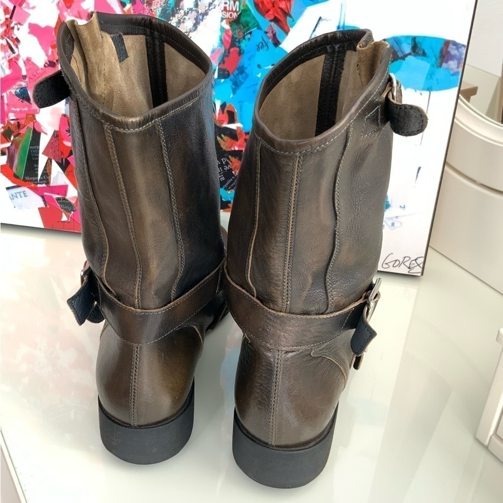 Giove Leather Studded Ankle Boot - Picture 6 of 6